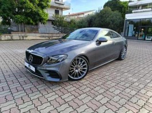 usato MERCEDES E 220