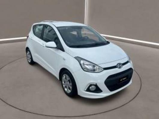 i10