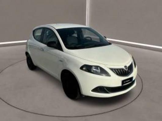 usato LANCIA Ypsilon