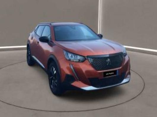 usato PEUGEOT 2008
