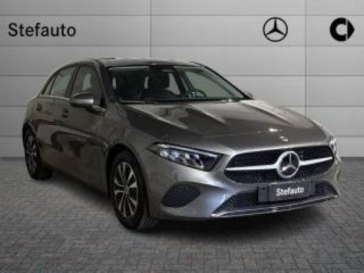 nuovo MERCEDES A 180