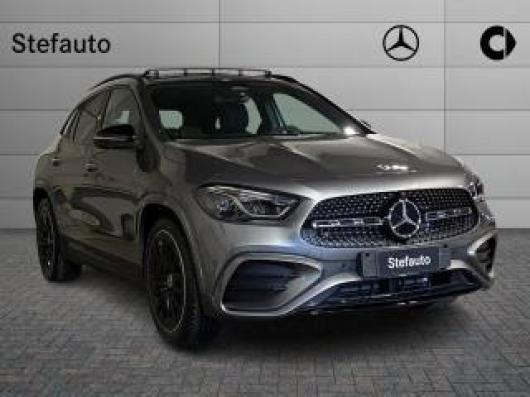 nuovo MERCEDES GLA 180