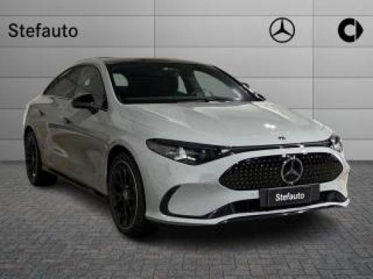 nuovo MERCEDES CLA 250