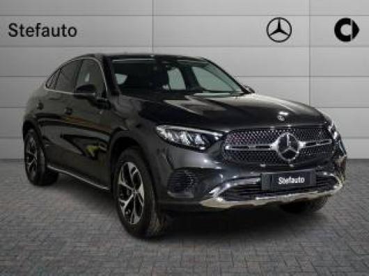 nuovo MERCEDES GLC 300