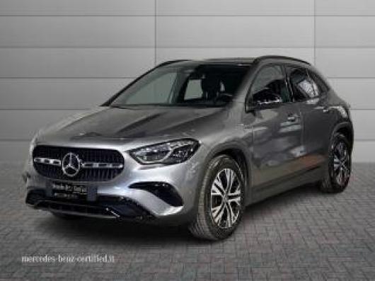 usato MERCEDES GLA 200