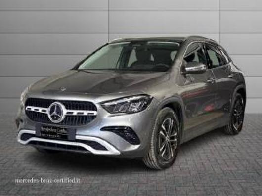 usato MERCEDES GLA 180