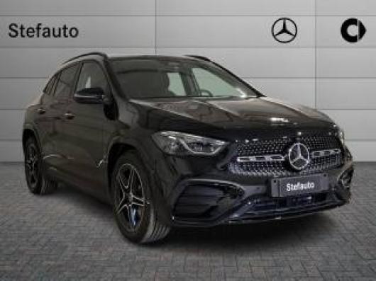 nuovo MERCEDES GLA 200
