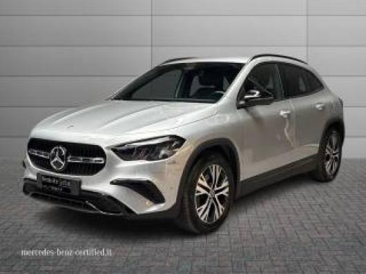 usato MERCEDES GLA 200