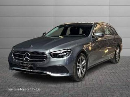 E 200