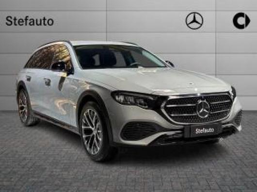 nuovo MERCEDES E 220