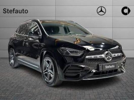 nuovo MERCEDES GLA 200