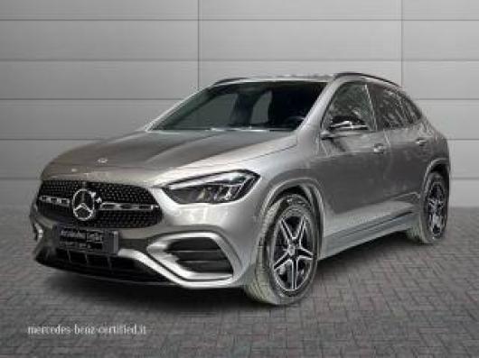 usato MERCEDES GLA 200