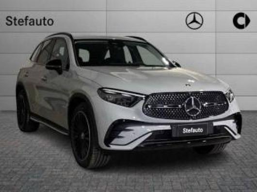 nuovo MERCEDES GLC 220