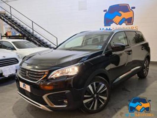 usato PEUGEOT 5008