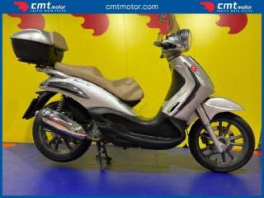 usato PIAGGIO Beverly Tourer 300