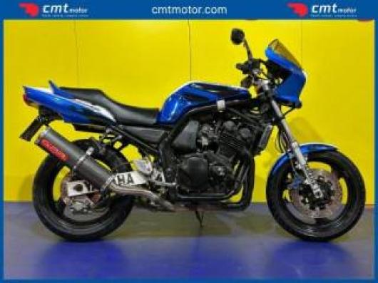 usato YAMAHA FZS 600 Fazer