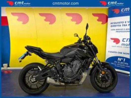 usato YAMAHA MT 07