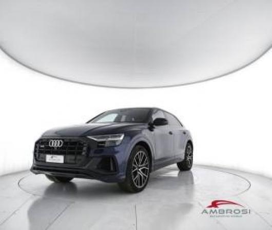 usato AUDI Q8