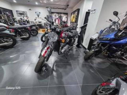 nuovo TRIUMPH Bonneville
