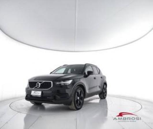 usato VOLVO XC40