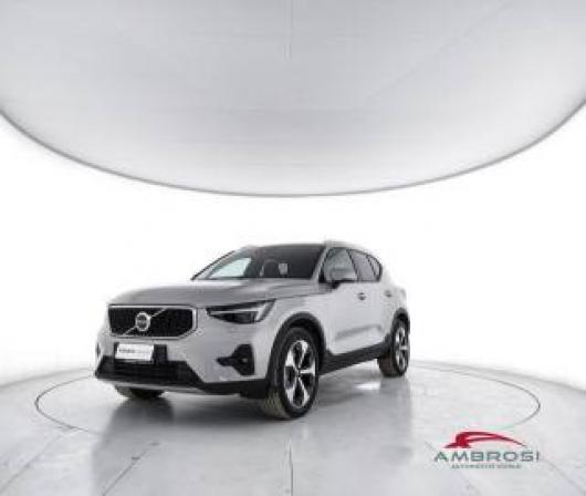 usato VOLVO XC40
