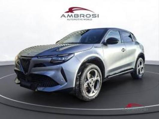 nuovo ALFA ROMEO Junior