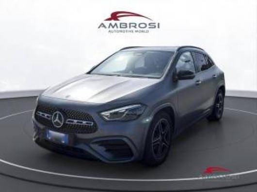 usato MERCEDES GLA 180