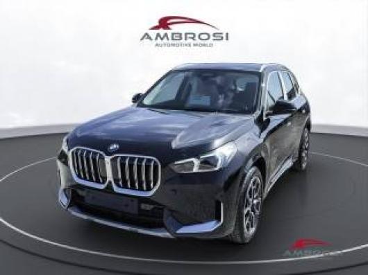 nuovo BMW X1