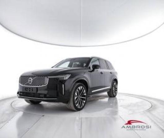 nuovo VOLVO XC90