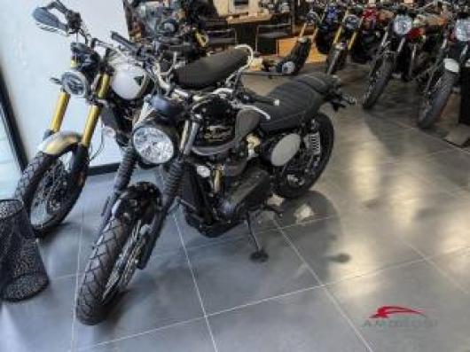 Street Scrambler