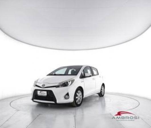 usato TOYOTA Yaris