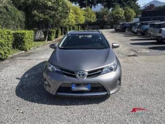 usato TOYOTA Auris Touring Sports