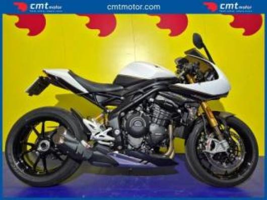 usato TRIUMPH Speed Triple 1200