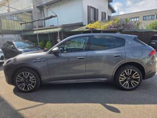 usato MASERATI Grecale