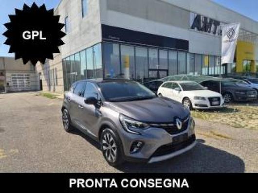 usato RENAULT Captur