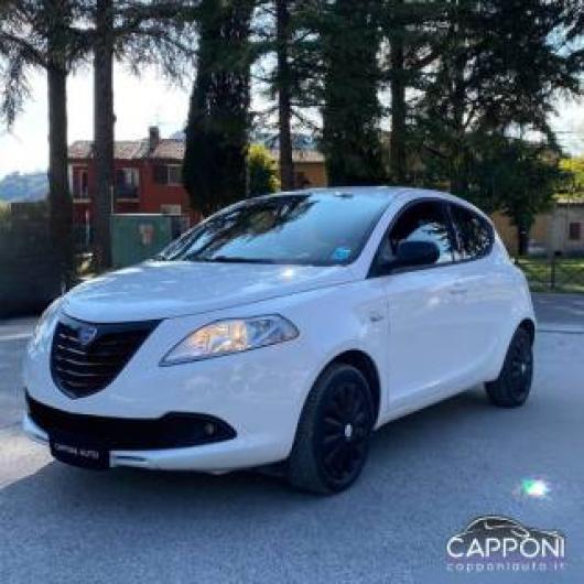 usato LANCIA Ypsilon