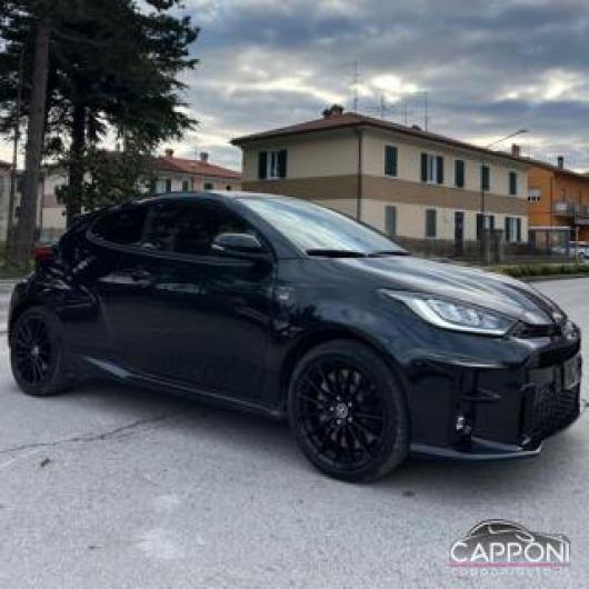 Yaris