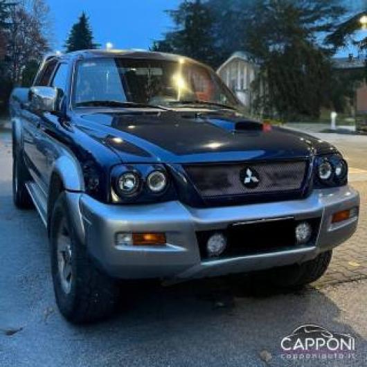 usato MITSUBISHI L200