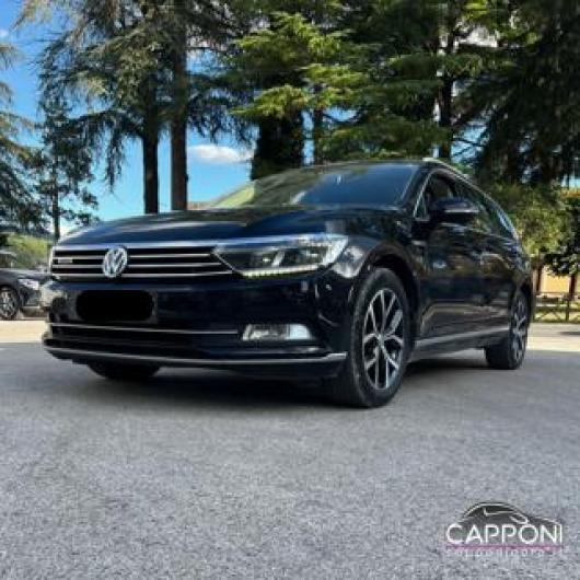 usato VOLKSWAGEN Passat
