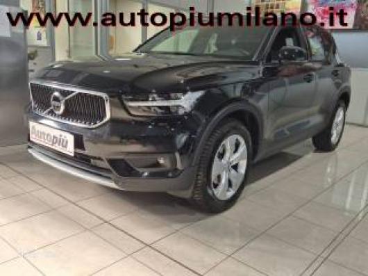 usato VOLVO XC40