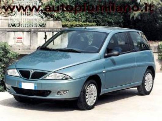 usato LANCIA Y