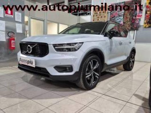 usato VOLVO XC40