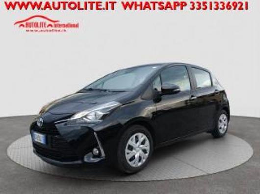 usato TOYOTA Yaris