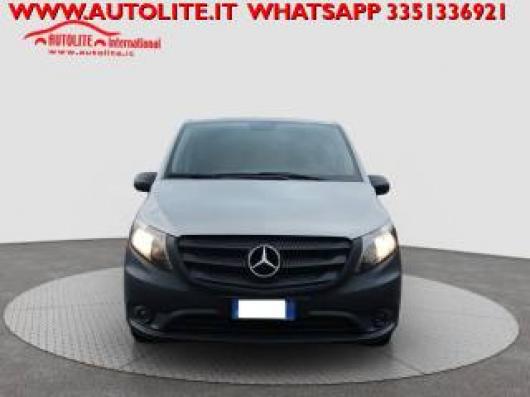 usato MERCEDES Vito