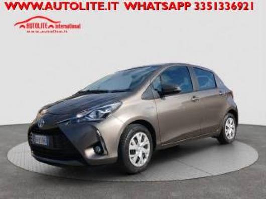 usato TOYOTA Yaris