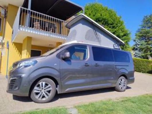 usato PEUGEOT Traveller