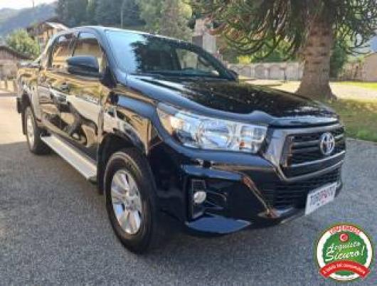 usato TOYOTA Hilux