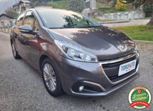usato PEUGEOT 208