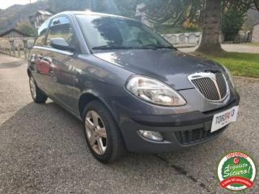 usato LANCIA Ypsilon