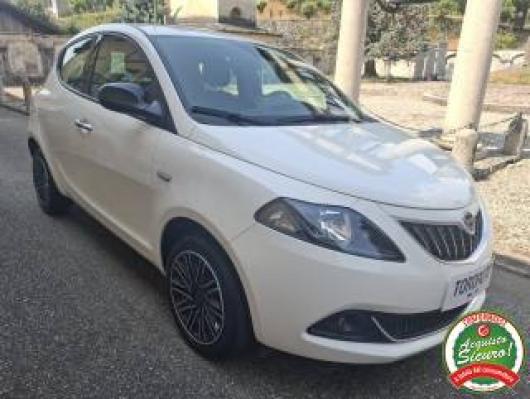 usato LANCIA Ypsilon
